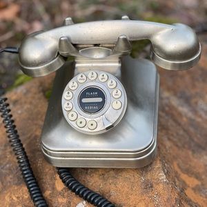 Pottery Barn Phone 📞